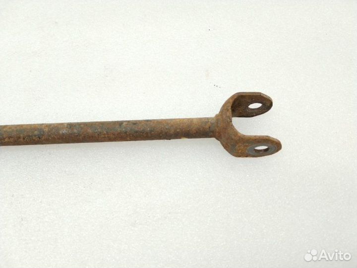 Рычаг поперечный задний левый Toyota Camry XV30