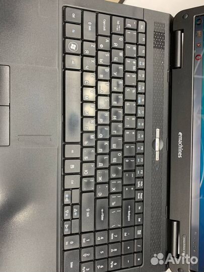 Ноутбук Emachines E527-902G16Mi