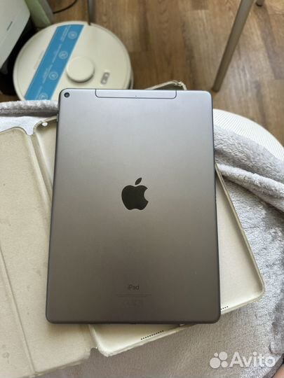 iPad air 3 64gb + Cellular (С симкартой)