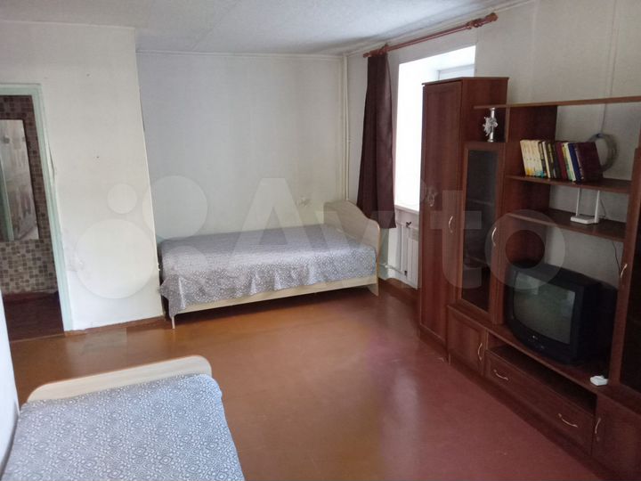 1-к. квартира, 32 м², 1/5 эт.