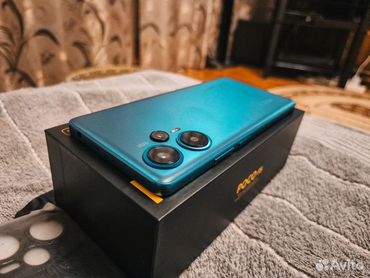 Xiaomi POCO F5, 12/256 ГБ