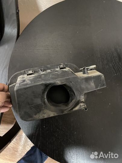 Лючок бензобака jeep grand cherokee WK 2