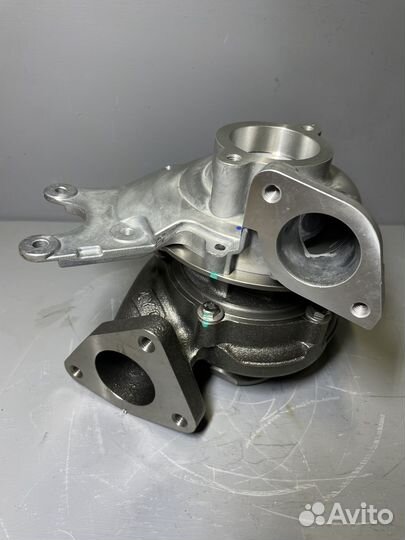 Турбокомпрессор новый 17201-11070