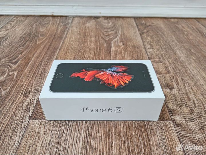 Коробки от iPhone