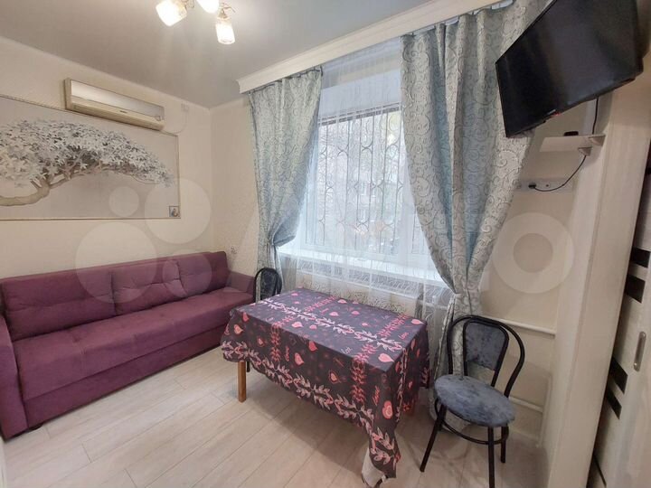 2-к. квартира, 40 м², 2/4 эт.