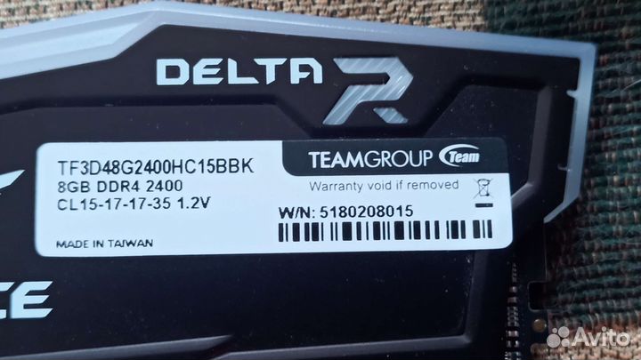 DDR4 8GB Team Group tf3d48g2400hc15b01