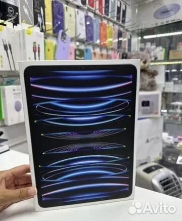 iPad Pro 11 2 tb. Серебристый + cellular. Новый