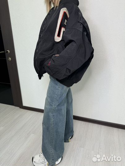 Куртка бомбер