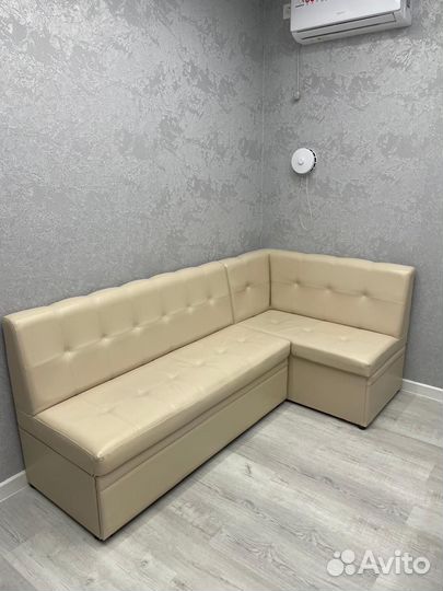 Угловой диван