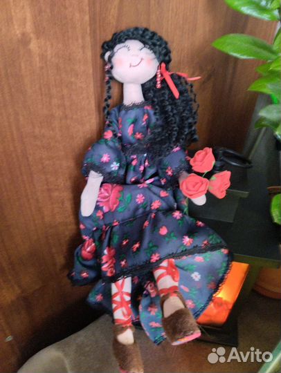 Кукла текстильная