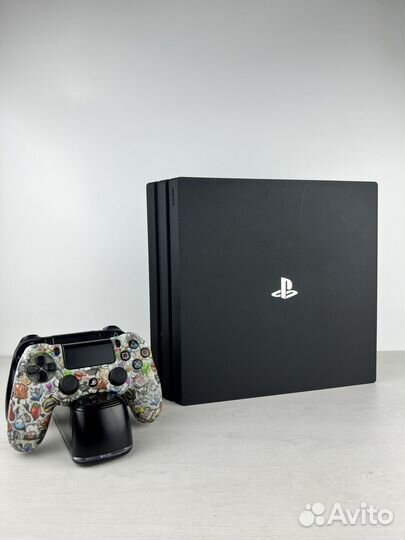 Sony PlayStation 4 Pro + 2 Геймпада