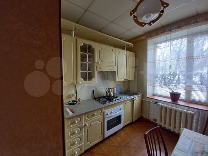 3-к. квартира, 71 м², 1/4 эт.