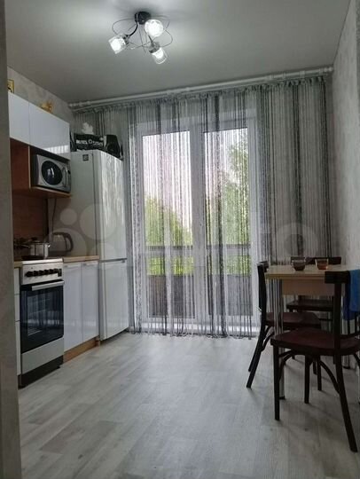2-к. квартира, 54 м², 3/5 эт.