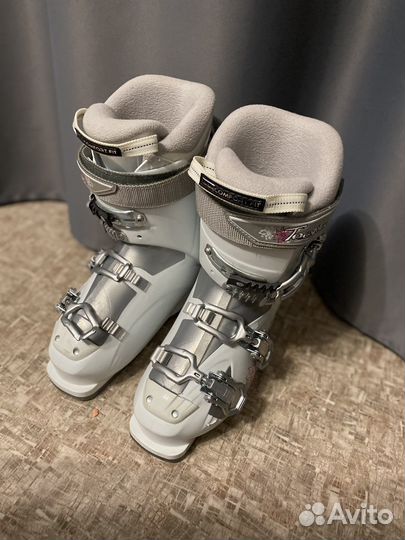 Горнолыжные ботинки