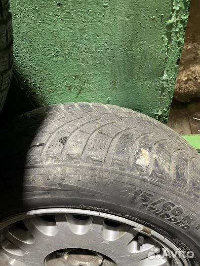Michelin Alpin 5 215/60 R16