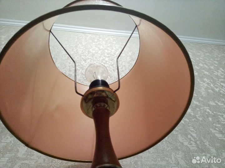 Лампа с абажуром настольная,торшер СССР