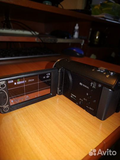 Видеокамера Panasonik hc v160