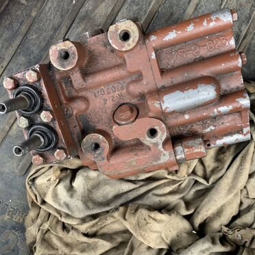 Гидрораспределитель р75-2-023