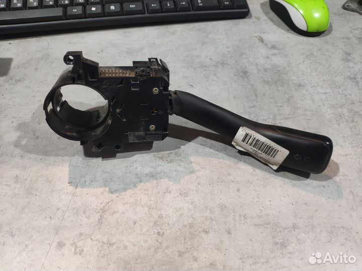 Переключатель поворотников Volkswagen Passat B5