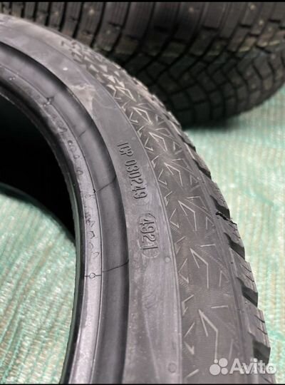 Continental IceContact 3 225/45 R19 96T