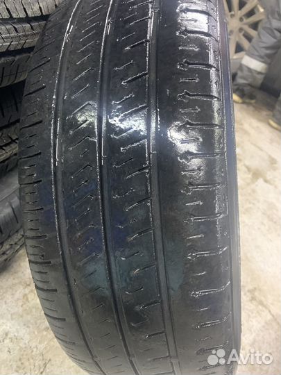 Продам 4 шины 215/65R16C