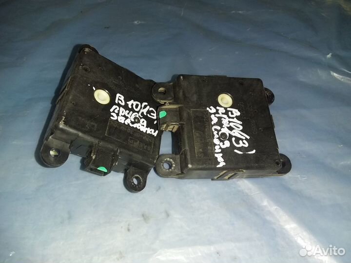 Моторчик заслонки печки Nissan Almera Classic