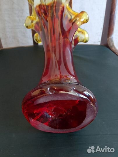 Ваза настольная цветное стекло СССР