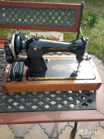 Швейная машина Подольск пмз