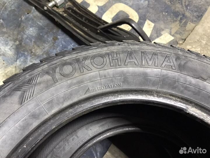 Yokohama SY107 235/60 R18 107T