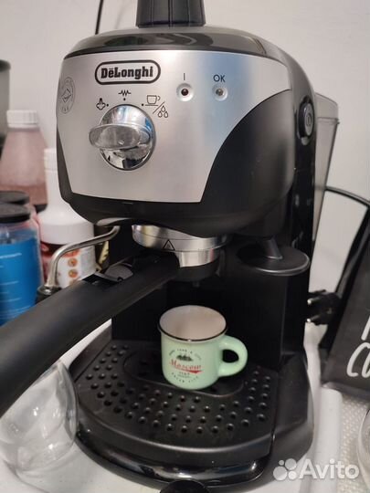 Кофемашина delonghi