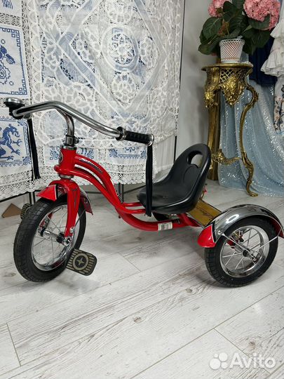 Велосипед трехколесный Schwinn roadster trike