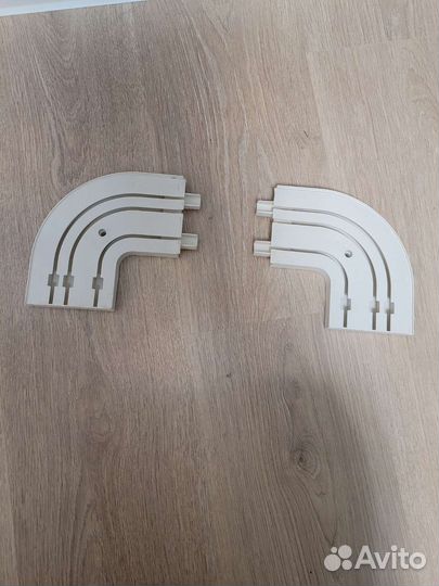 Угол потолочного карниза