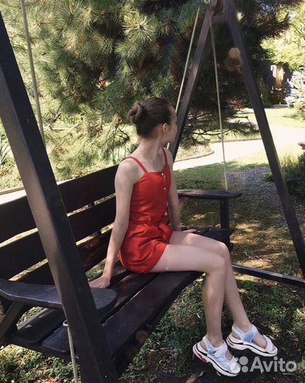 Комбинезон женский красный