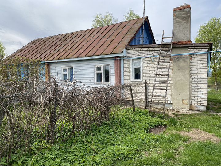 Дом 26 м² на участке 6 сот.