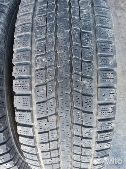 Dunlop SP Winter Ice 01 265/65 R17