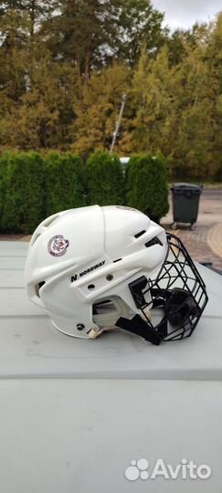 Шлем хоккейный детский