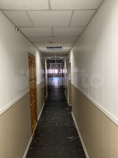 Гостиница, 1300 м²