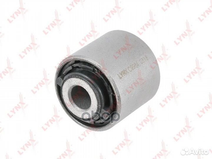 Сайлентблок рычага подвески зад прав/лев C9