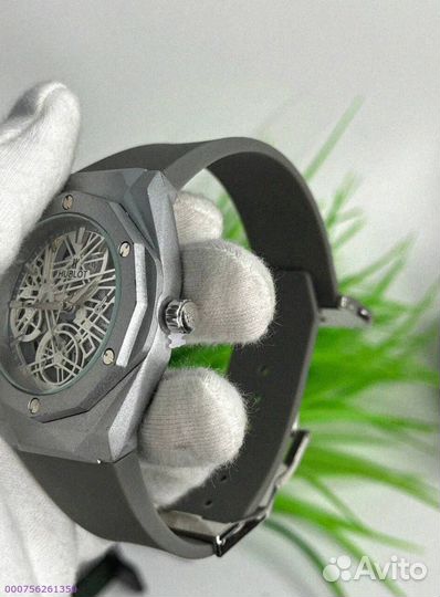 Часы наручные Hublot WHB3 серебро (Арт.92694)