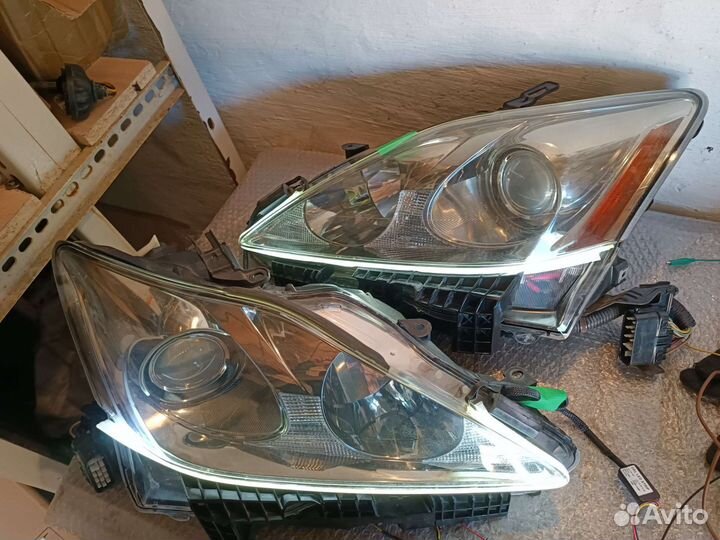 Фары Lexus is 250