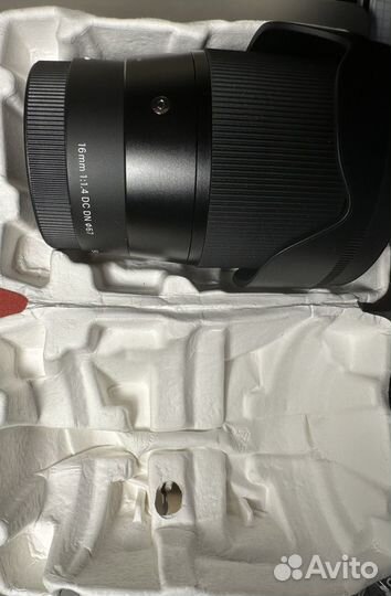 Объектив Sigma 16mm f/1.4 DC DN Sony E