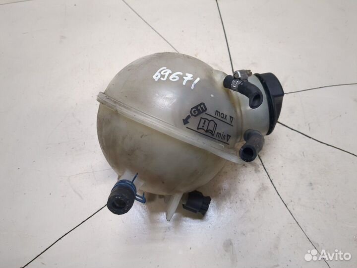 Бачок расширительный Volkswagen Sharan, 1997