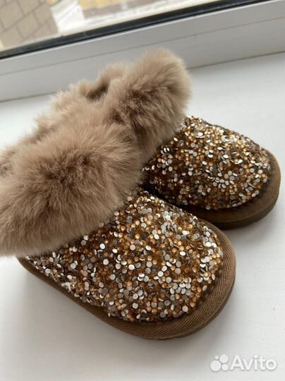 Сапоги для девочки