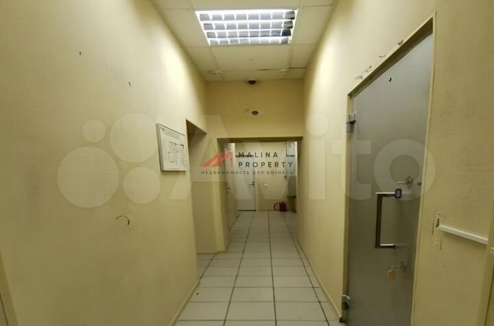 Сдам торговое помещение, 192 м²