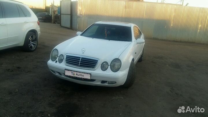 Mercedes-Benz CLK-класс 2.0 МТ, 1997, 250 000 км