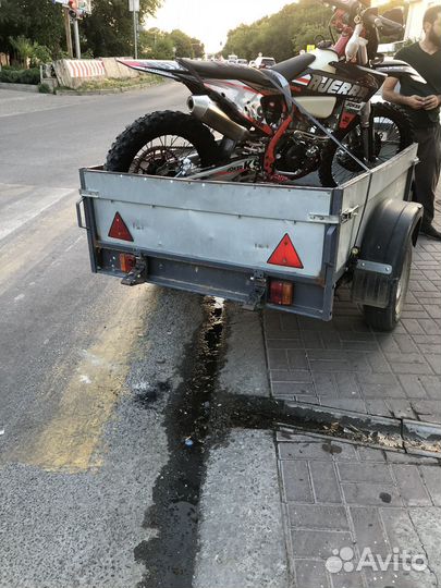 Прицеп легковой, заводской