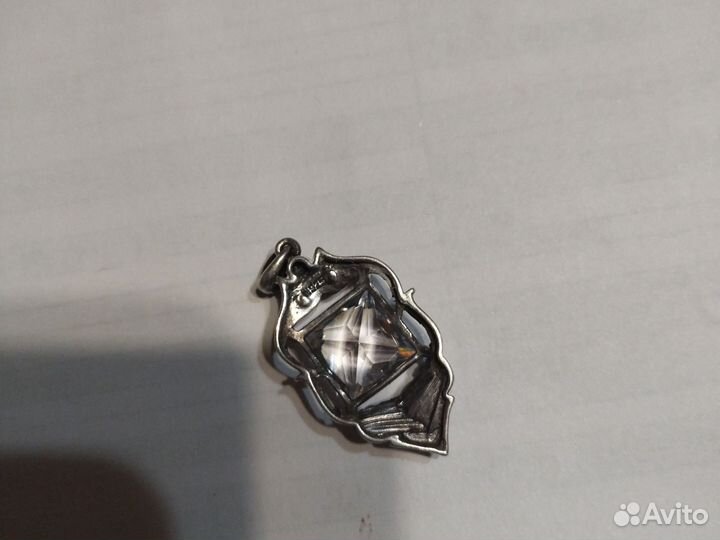 Серьги и подвеска горным хрусталем