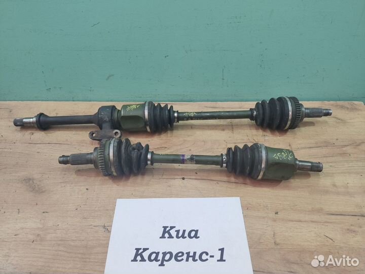 Полуось передняя 1.8л с абс Kia Carens, 2004г