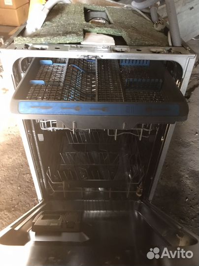 Продам посудомоечную машину электролюкс