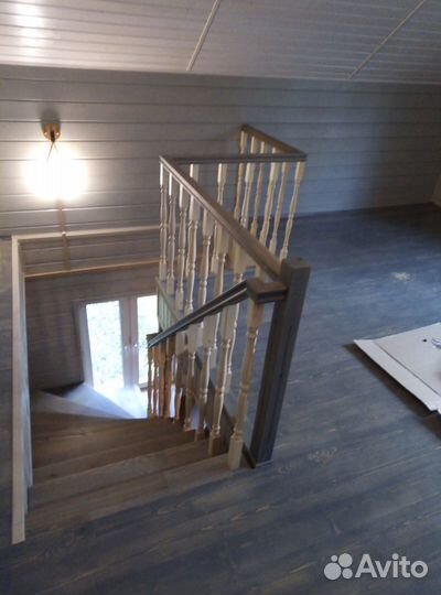 Лестница из дерева
